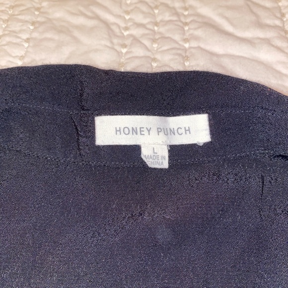 Button Up Slogan Top - Picture 3 of 3